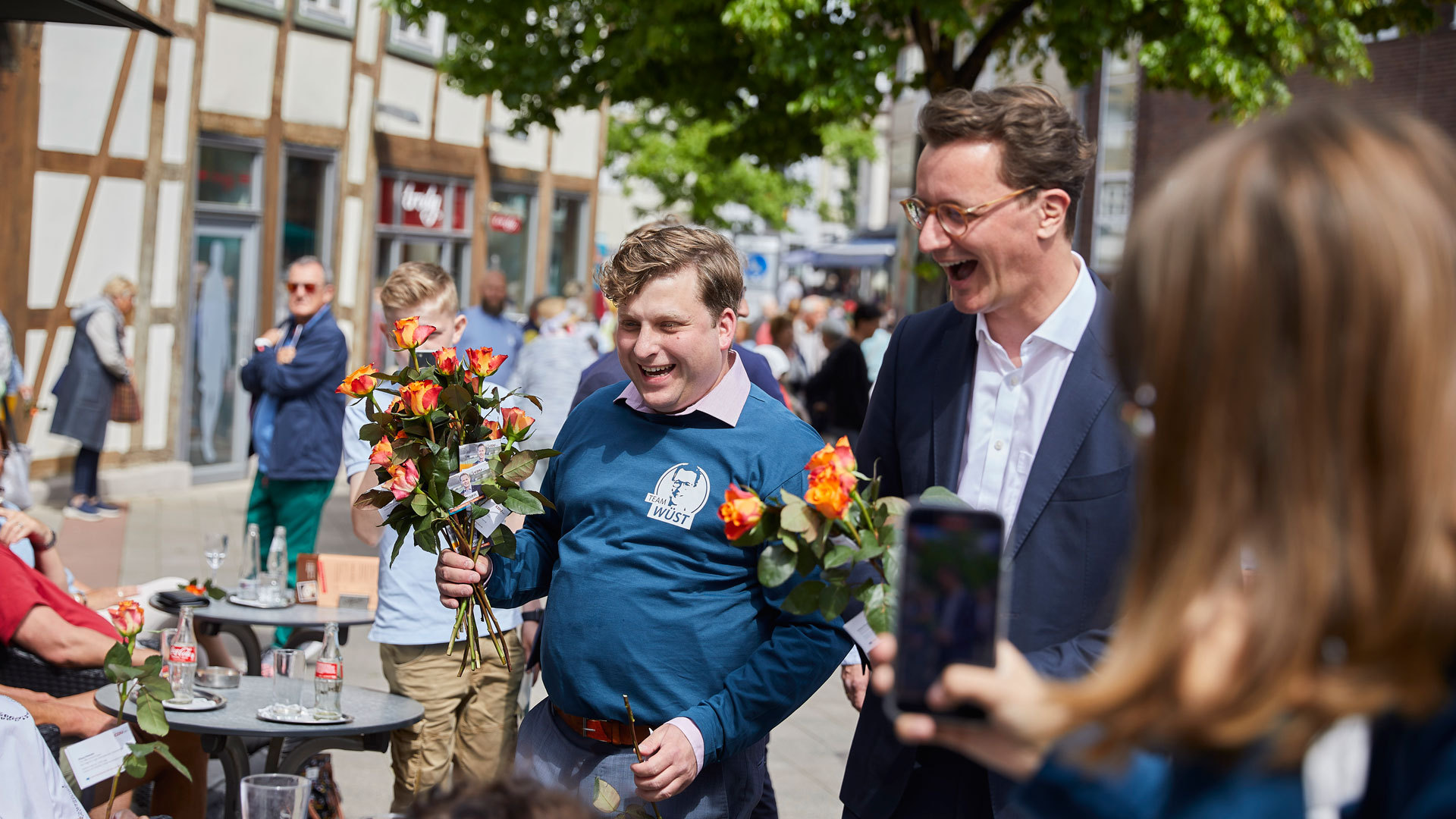 HERZLICH WILLKOMMEN